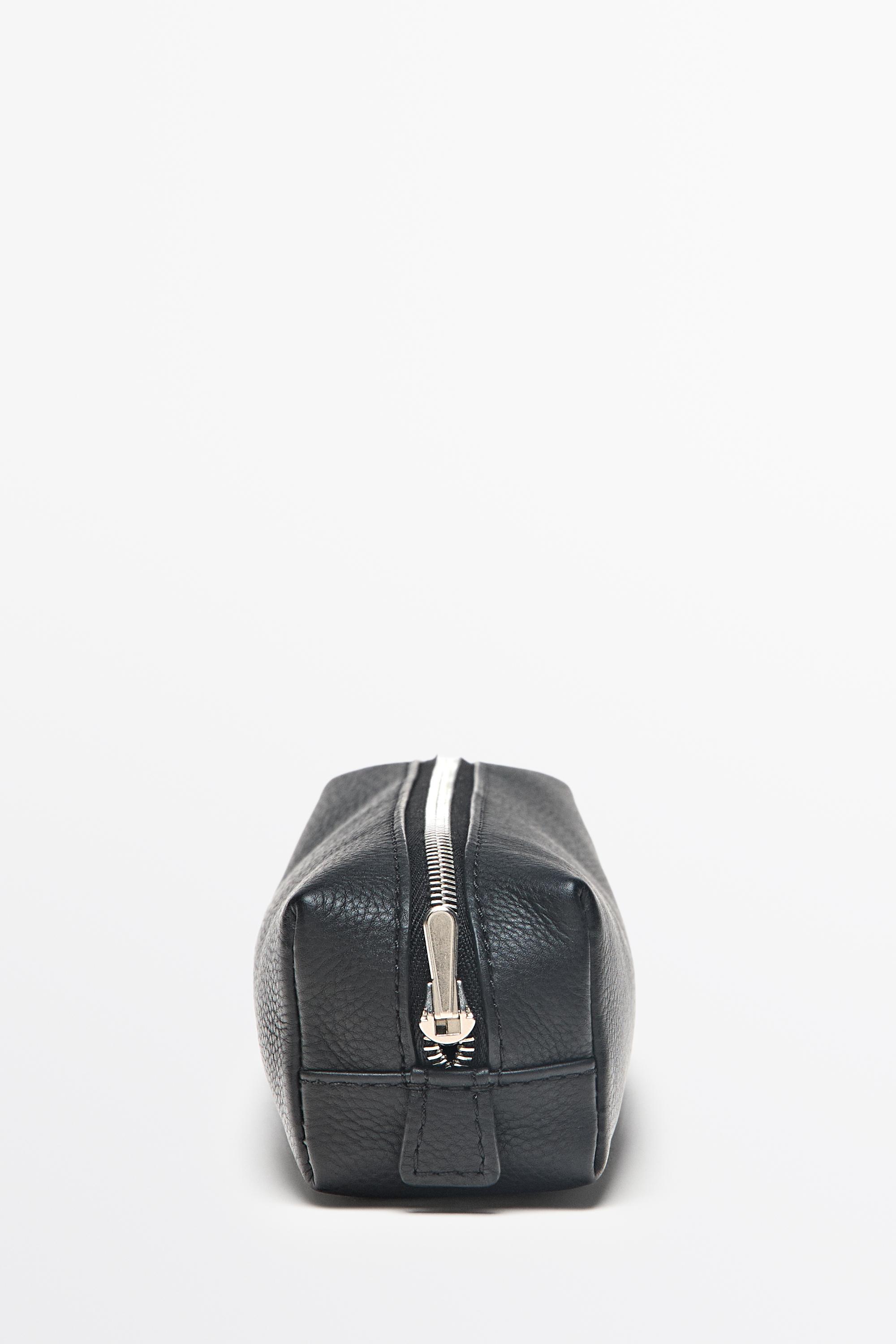 Nappa leather zip pouch